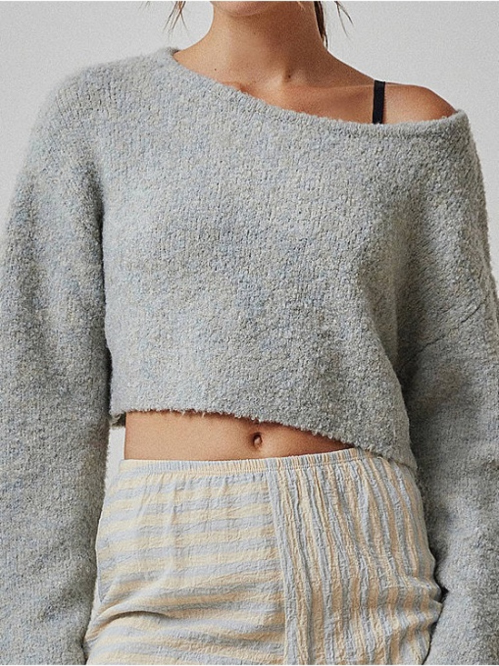 Kimchi Blue Juniper Boucle Knit Jumper Cropped Sweater Off Shoulder Size M